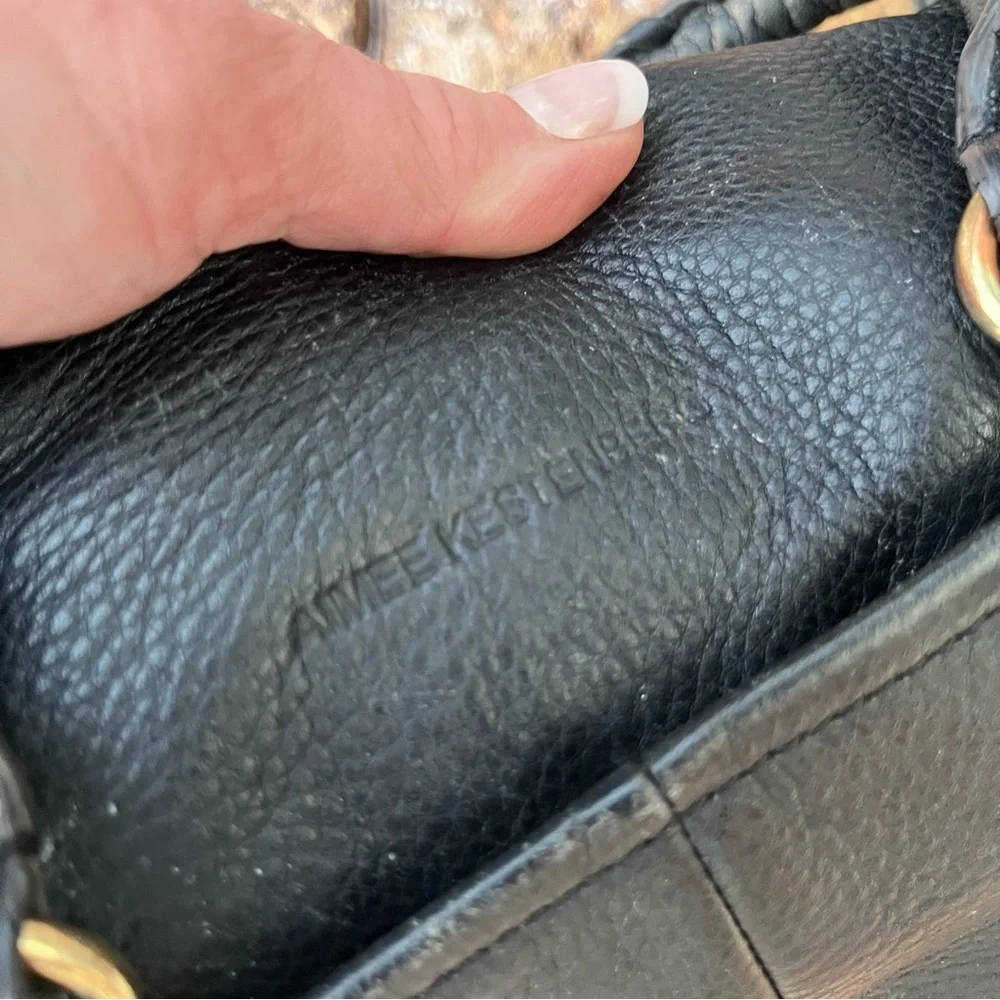 Aimee Kestenburg Black and Gold Women's Handbag - Picture 8 of 8